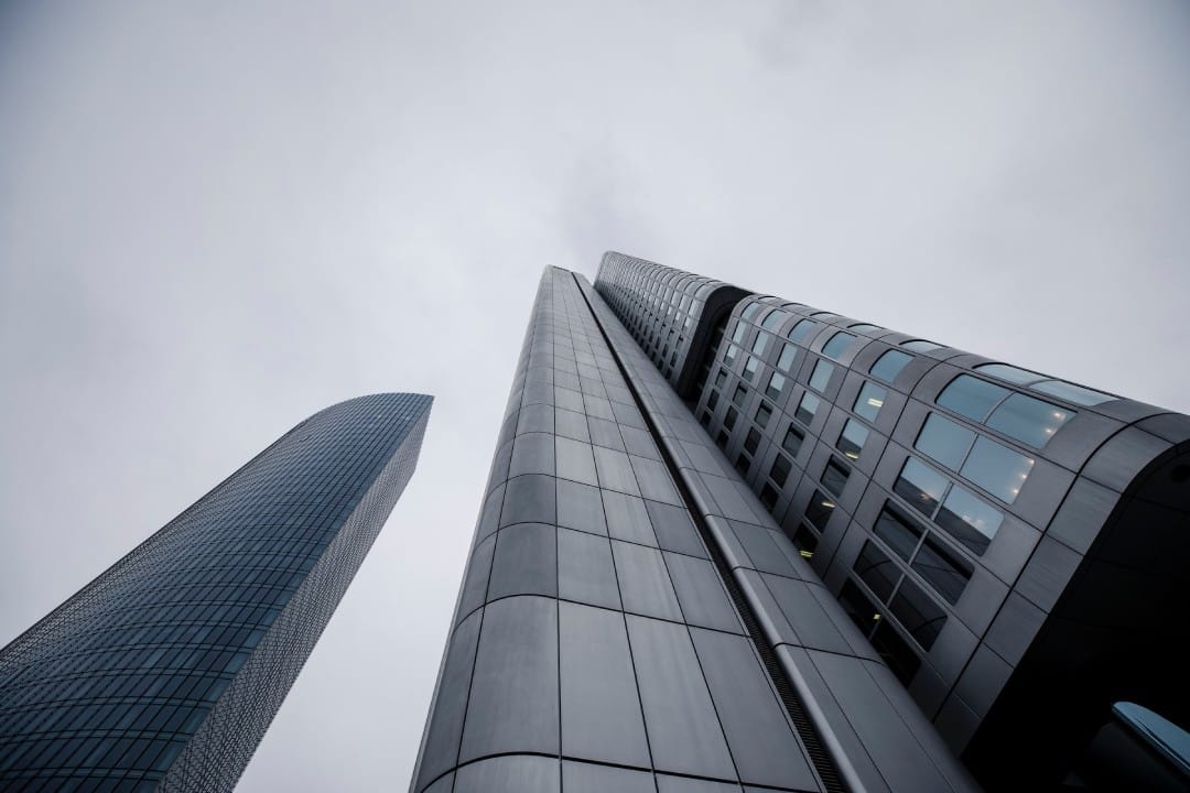 metal-grey-skyscraper.jpg
